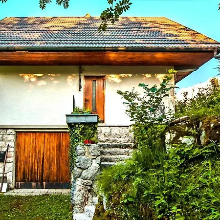 Horská chata Grandpa's Mountain House - Happy *
